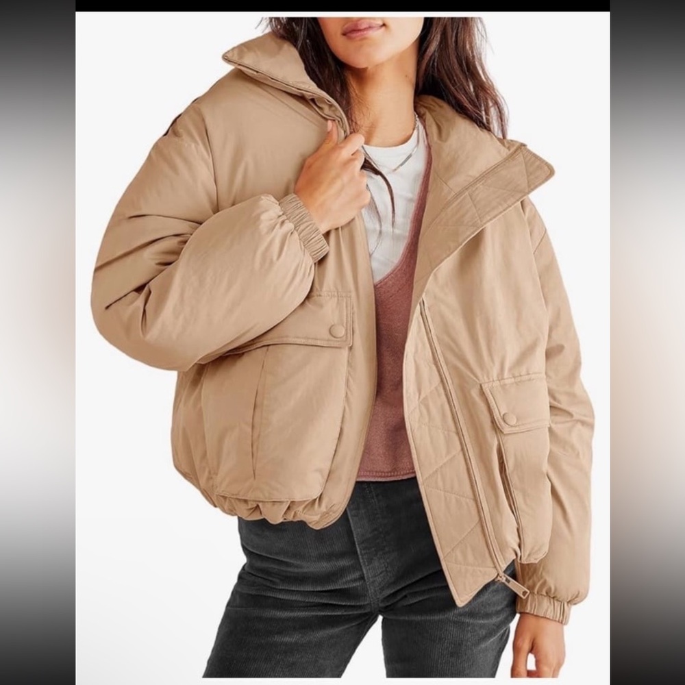 Meikulo from Amazon, size XL puffer cropped winter jacket.